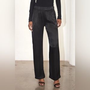 NWT LAmade SASHA SILKY‎ Satin WIDE LEG PINTUCK PANT